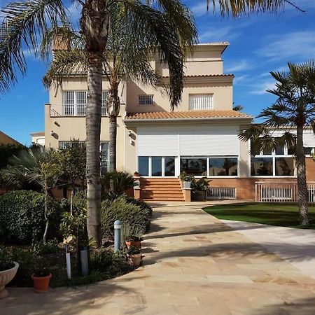 Chalet & Piscina-Jardin-Barbacoa Murcia Luaran gambar